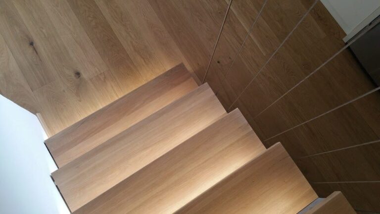 Exclusive floors dřevěná podlaha dub světlý rustik