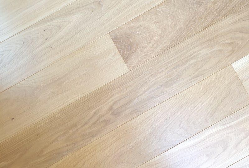 Dřevěná podlaha Exclusive floors Dub světlý elegant