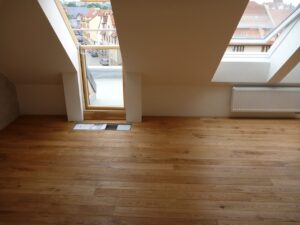 Exclusive floors dřevěná podlaha Manhattan pro moderní i klasické interiéry. Podlaha má povrch ošetřený skvrnám a vod… –…