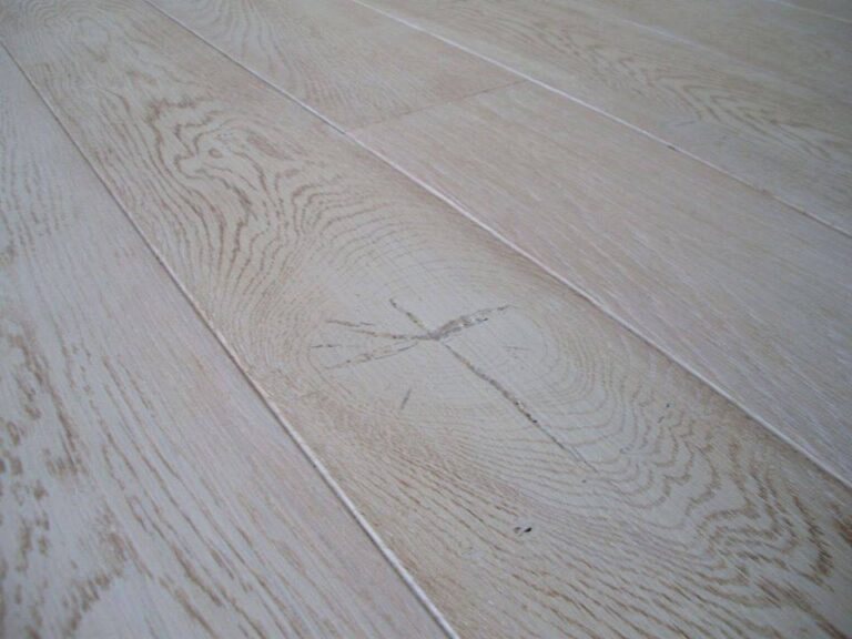Exclusive floors – nádherná dřevěná podlaha dub s povrchem olej. – realizace podlahy Exclusive Floors