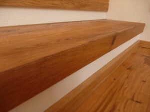 Dubová podlaha kartáčovaná Exclusive floors Natural s úpravou voděodolným tungovým olejem Clear Seal, který zvýrazní … –…