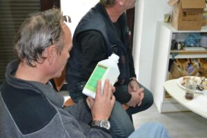 Minulý týden proběhla prezentace na které jsme předváděli vlastnosti podlahových olejů American wood oil. Každý si mo… –…