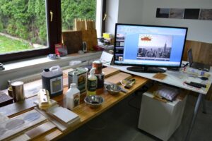 Minulý týden proběhla prezentace na které jsme předváděli vlastnosti podlahových olejů American wood oil. Každý si mo… –…