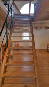 Dřevěná podlaha Exclusive floors Dub přírodní rustik s voděodolnou ochranou. Dřevěné podlahy máme skladem. Akční ceny… –…