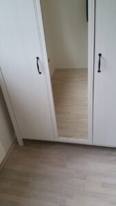 Renovujeme staré zašlé dřevěné podlahy. Ukázky z poslední renovace dřevěných parket, povrch White plains…. info na ……