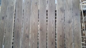Dřevěná podlaha Exclusive floors Dub přírodní rustik s voděodolnou ochranou. Dřevěné podlahy máme skladem. Akční ceny…