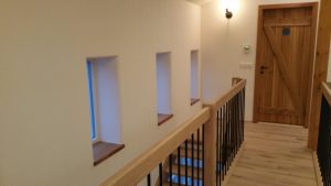 Dřevěná podlaha Exclusive floors White plains ve stylovém interiéru – www.exclusivefloors.cz. – fotka 4 z realizace…