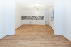 Dřevěná podlaha dub prkno rustic Exclusive floors Natural s kartáčovaným povrchem.